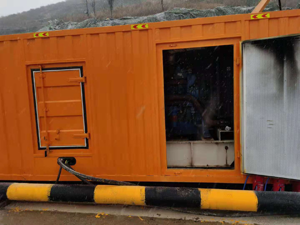 西昌发电机出租 柴油发电机组电压低报警怎么办？