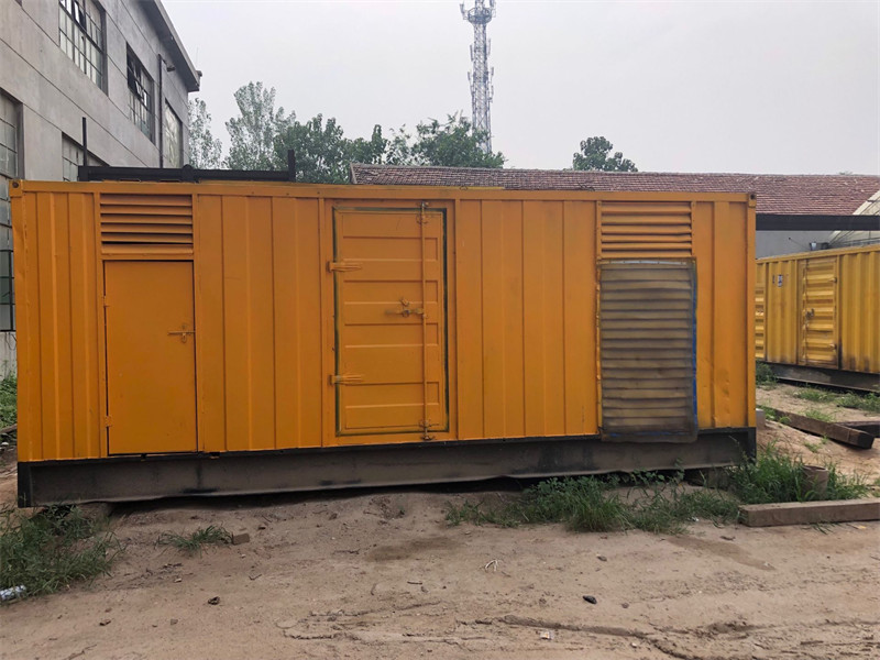 西昌柴油发电机如何判断新机油是否已经完全充满机油滤清器？