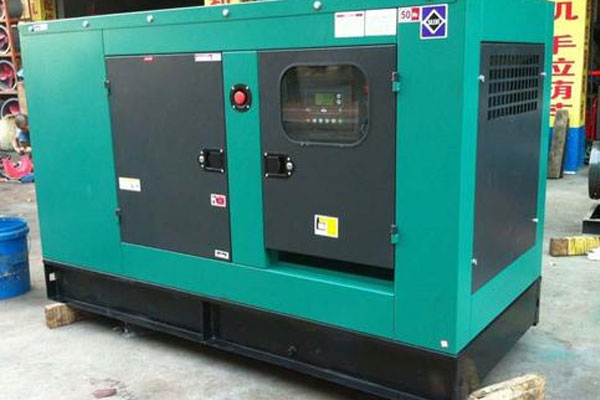 西昌如何检查机油的使用时间？