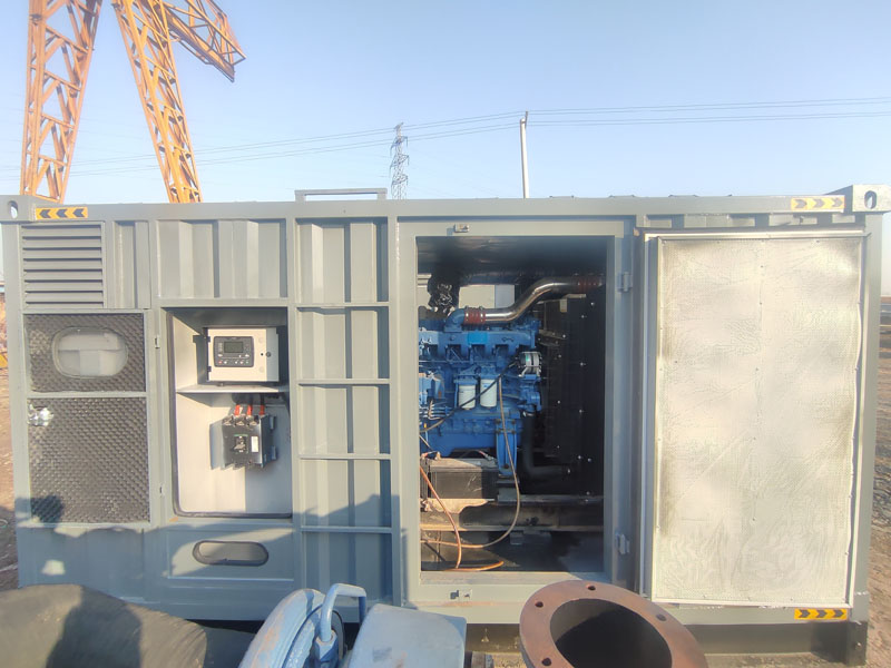 西昌柴油发电机组的机油多久更换一次比较合适？